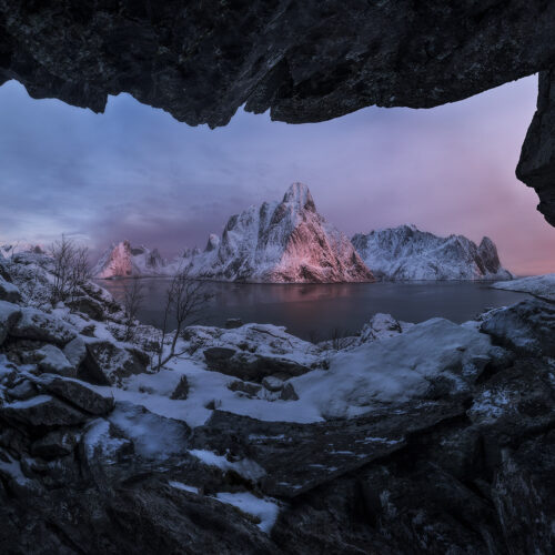 Cueva en las Islas Lofoten